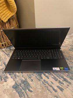 8 Core Dell Vostro 15 7510 with 4GB Graphics, 11th Gen i7, 32GB Ramt
