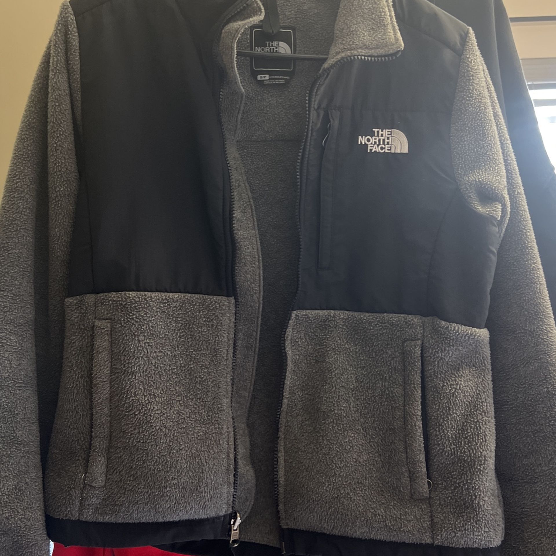Women’s North face Jacket