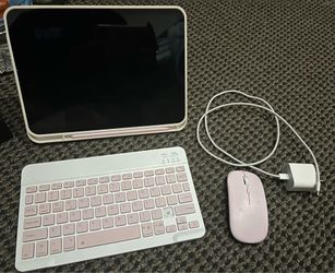 iPad with a bunch of accessories $150