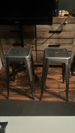 Metal barstools