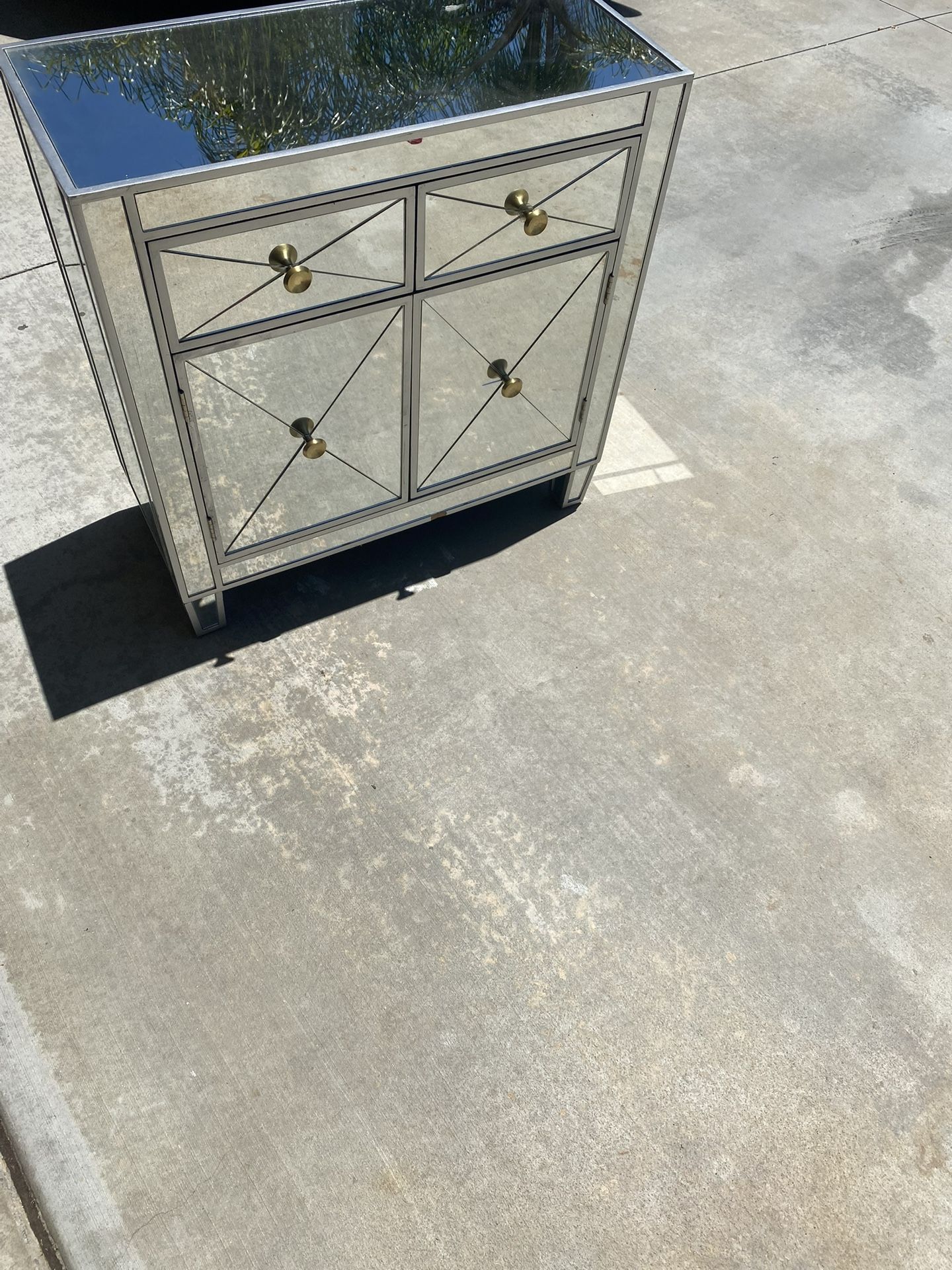 Mirror Dresser With Drawers And Cabinet All Working