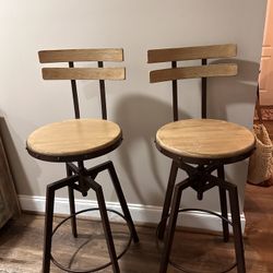 2 WOOD AND METAL BARSTOOLS 