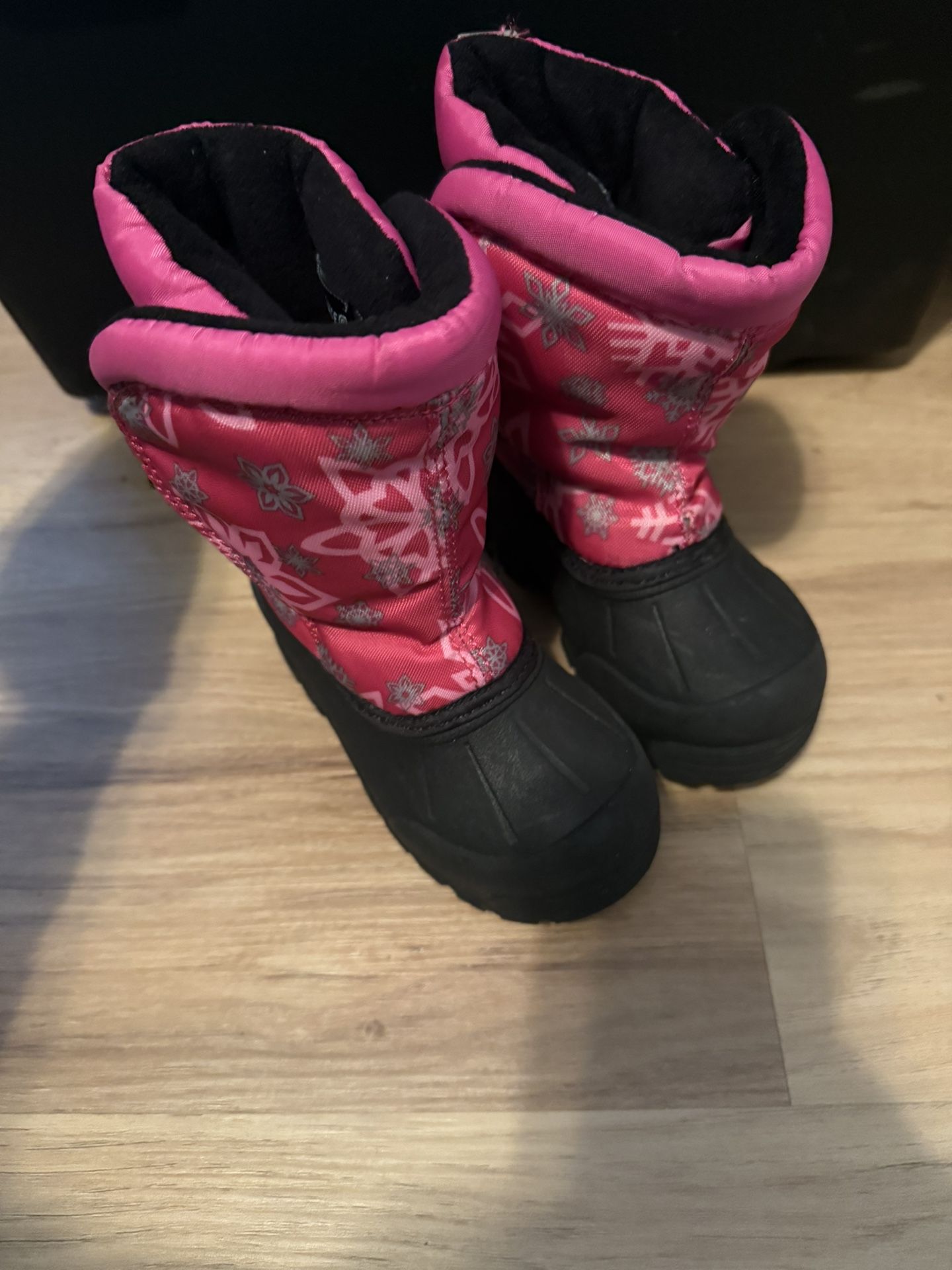 Northside Girls’ Winter Snow Boots – Size 6 – $15
