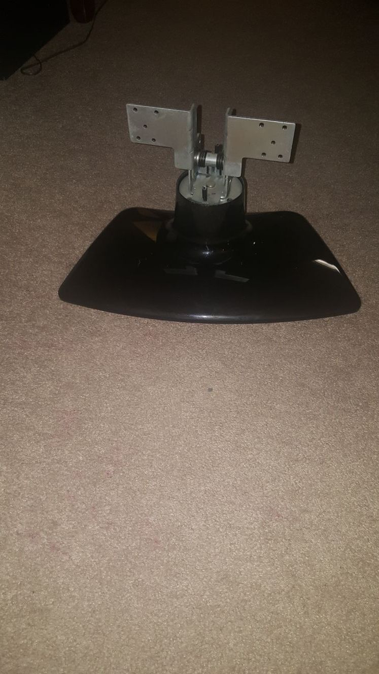 Two bases for tv, one for 27 inches insignia and one for 32 inches RCA