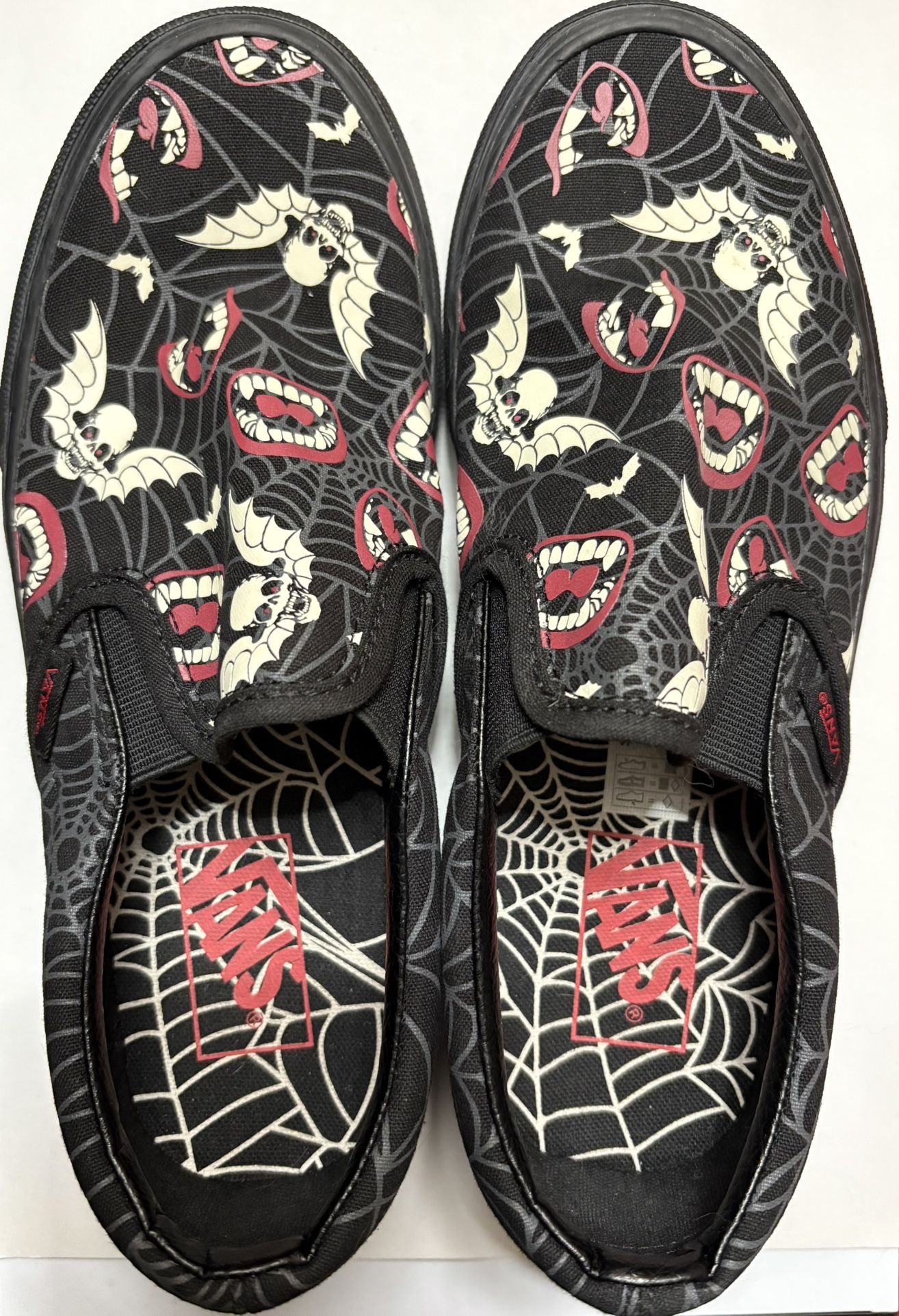 Vans Slip On Glow Frights 