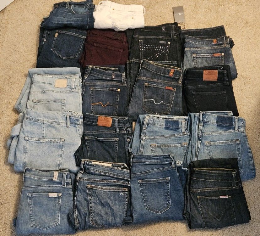 Women's Clothing Bundle! Sz 6-8/Med - Jeans, Athleisure, Jackets, MORE