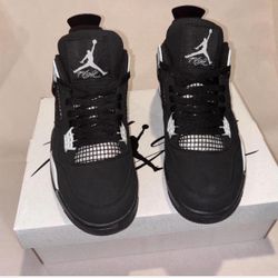 Air Jordan 4 Retro "Black Canvas"