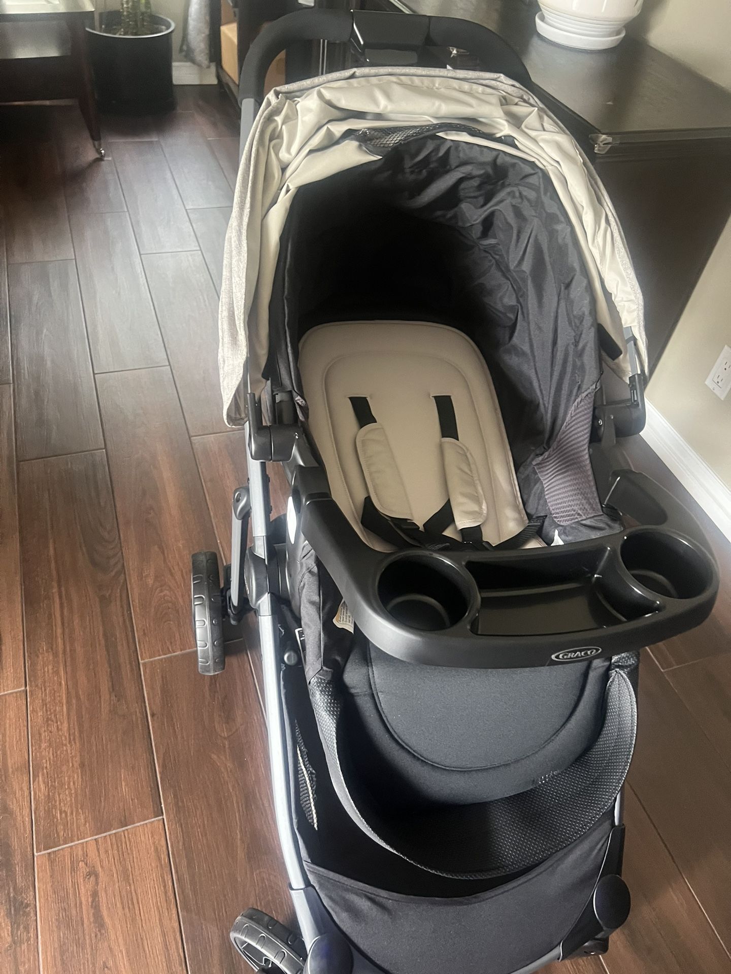 Draco Stroller Only New