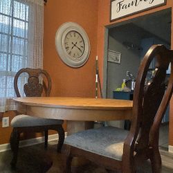 Kitchen Table 