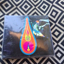  Björk Voltaic Deluxe Edition 2CD+2DVD Digipak 