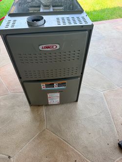 Lennox furnace 3 Ton