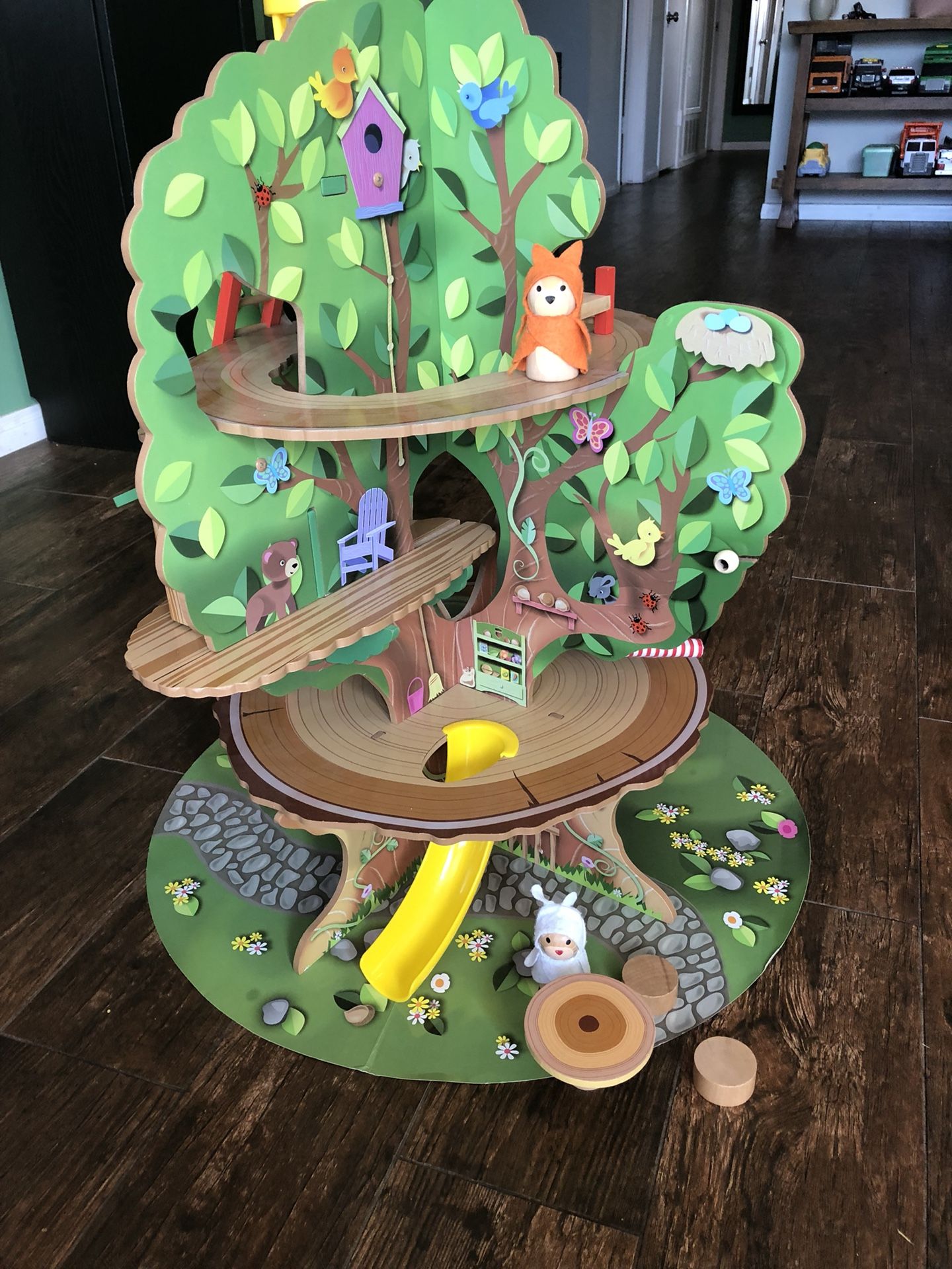 Imaginarium forest friends treehouse