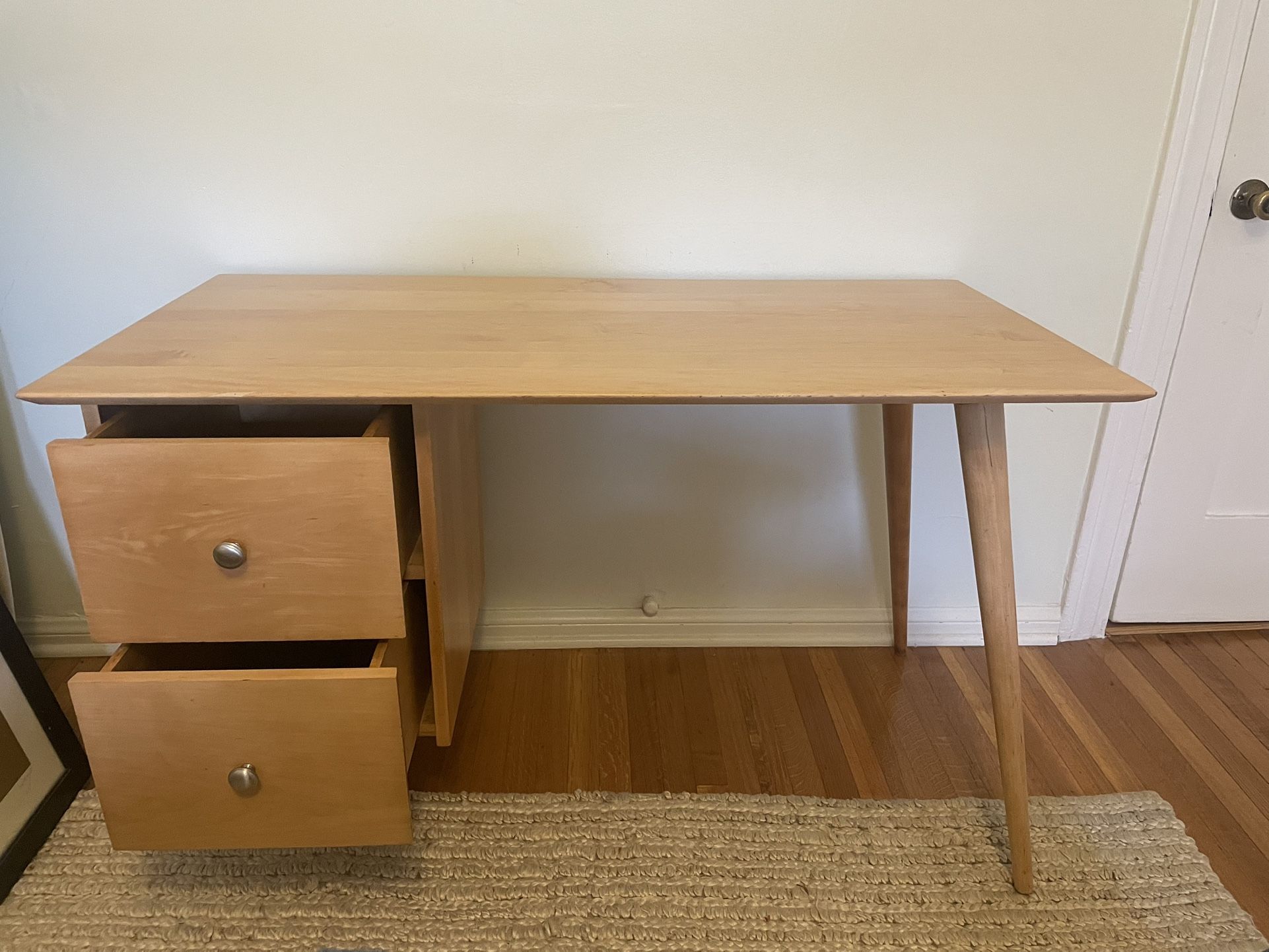 Paul McCobb Mid-Century Maple Student Desk – Model 1560
