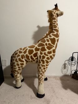Melissa & Doug Giant Plush Giraffe (4 Feet Tall) – Great Nursery/Playroom Decor