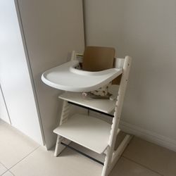 Stokke Tripp Trapp High Chair – White – Complete Set 