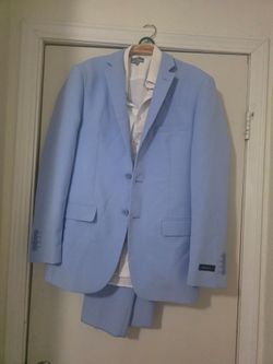 Light Blue Two-Piece Men's Suit