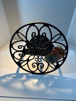 Liberty Decorative Metal Hose Hanger