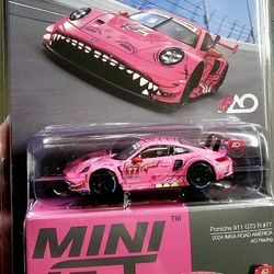 Mini GT Porsche 911 GT3 R #77 pink race car 1:64 scale