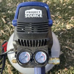 Project Source 3 Gallon Pancake Air compressor 