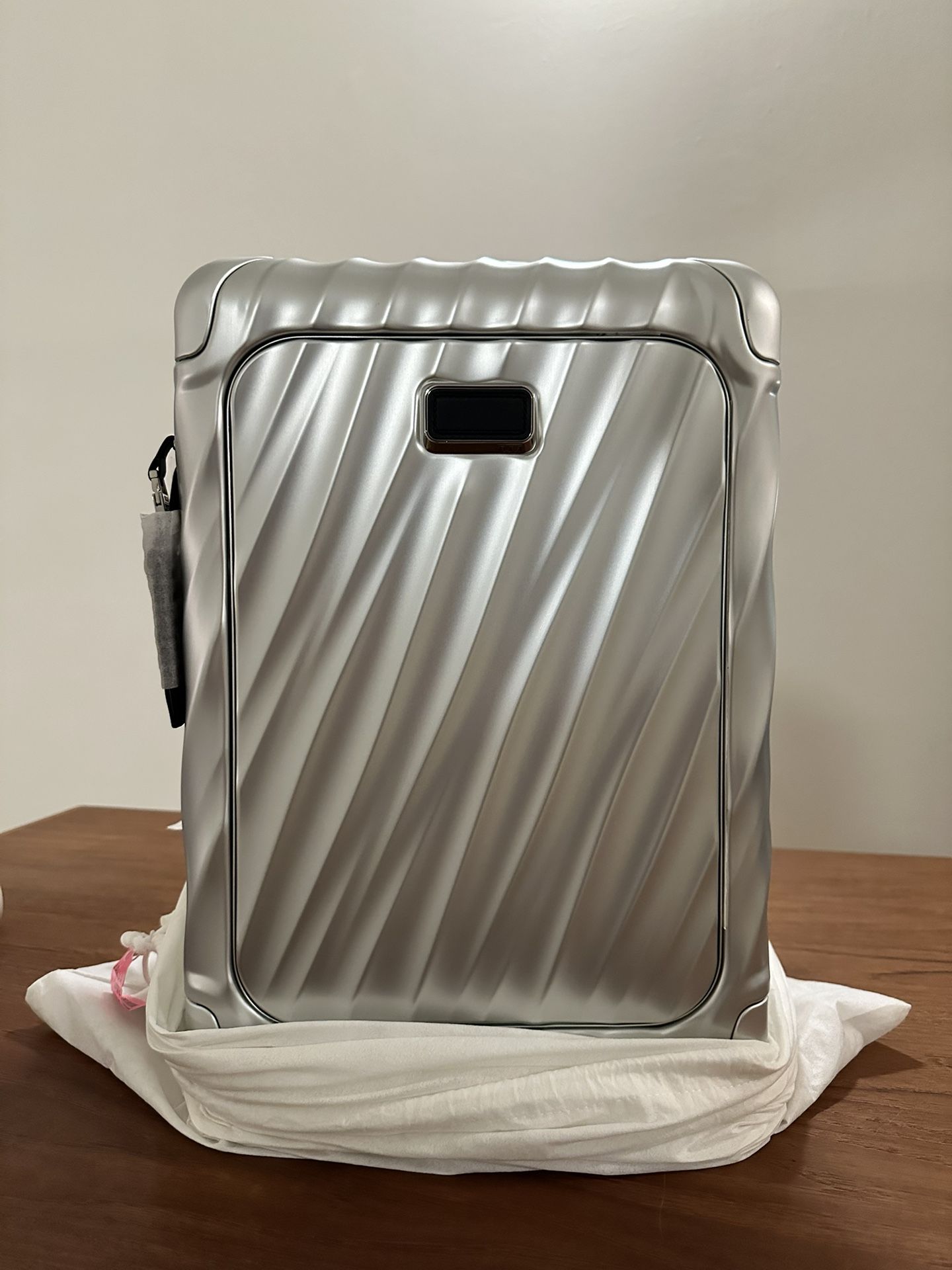 Tumi 19 Degree Aluminium Backpack