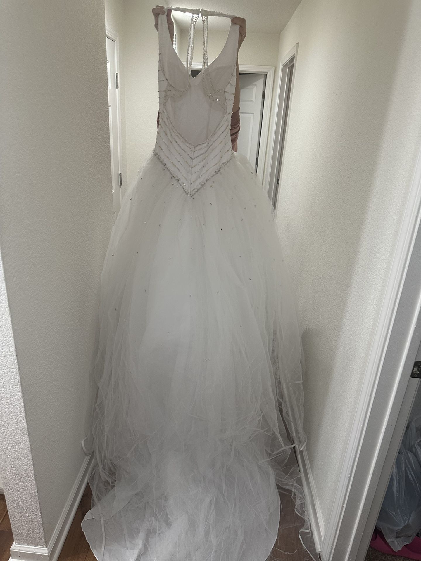 Wedding dress