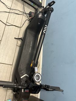 Eléctrico Scooter NIU Como Nuevo