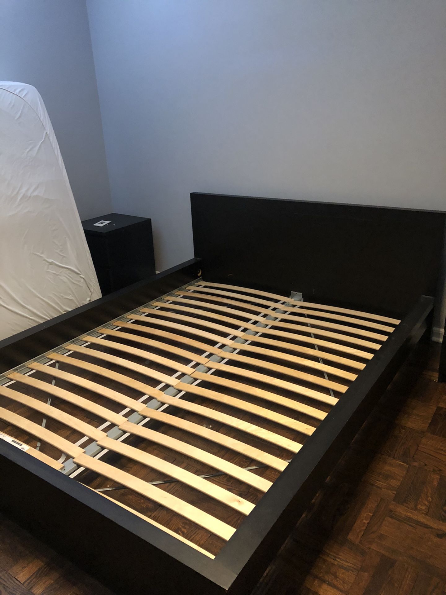 Bed frame