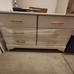 White Dresser With Gold Handles 
