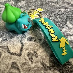 NEW IN BAG/ POKEMON CHARACTER KEYCHAIN 