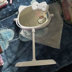 Hello Kitty Mirror