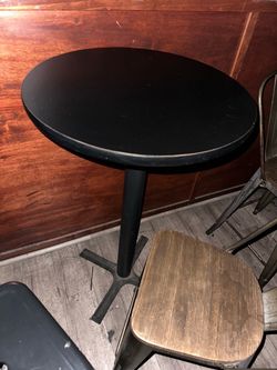 Bar tables