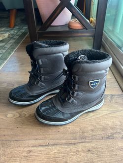 Size 5 snow boots