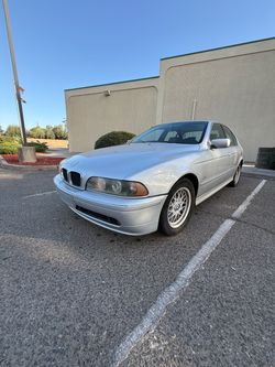 2002 BMW 525i