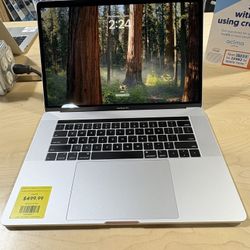 MacBook Pro Retina 15 inch 2.6Ghz Intel i7 16GB/512GB Silver Mid 2019