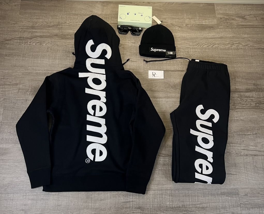 Supreme Hoodie