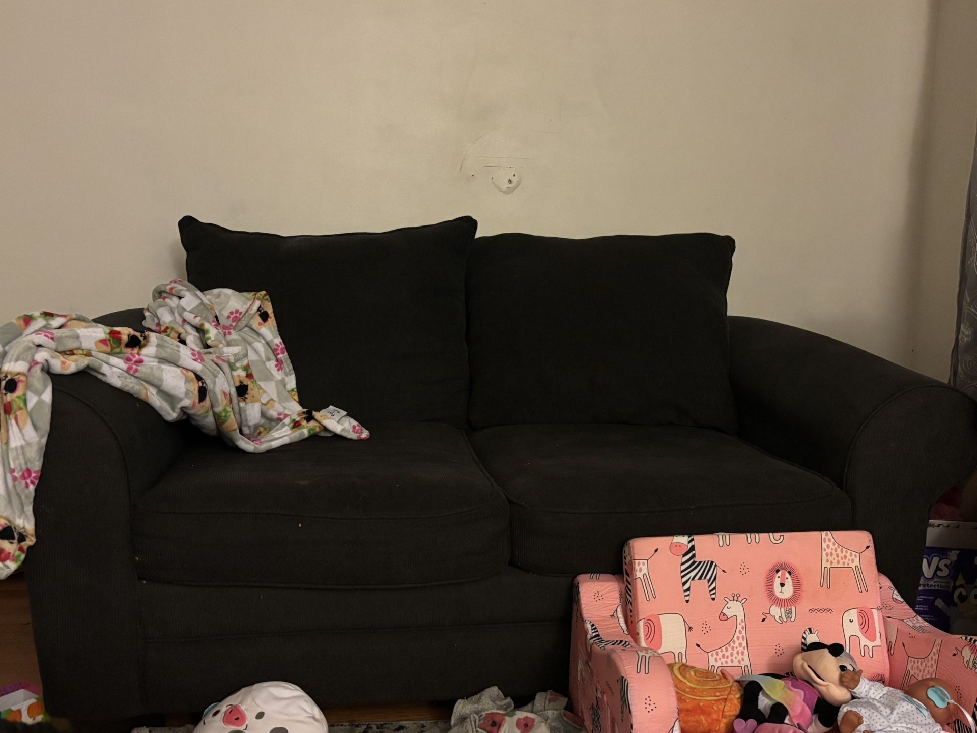 Free Sofa