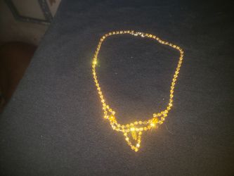 Vintage Bib Design Rhinstone Choker