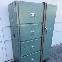 Vintage Storage Chest Of Drawers / Closet On Casters 