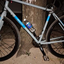 Breezer Radar Gravel Bike 