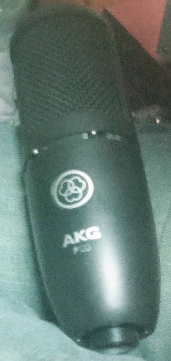 Akg P120 Mic