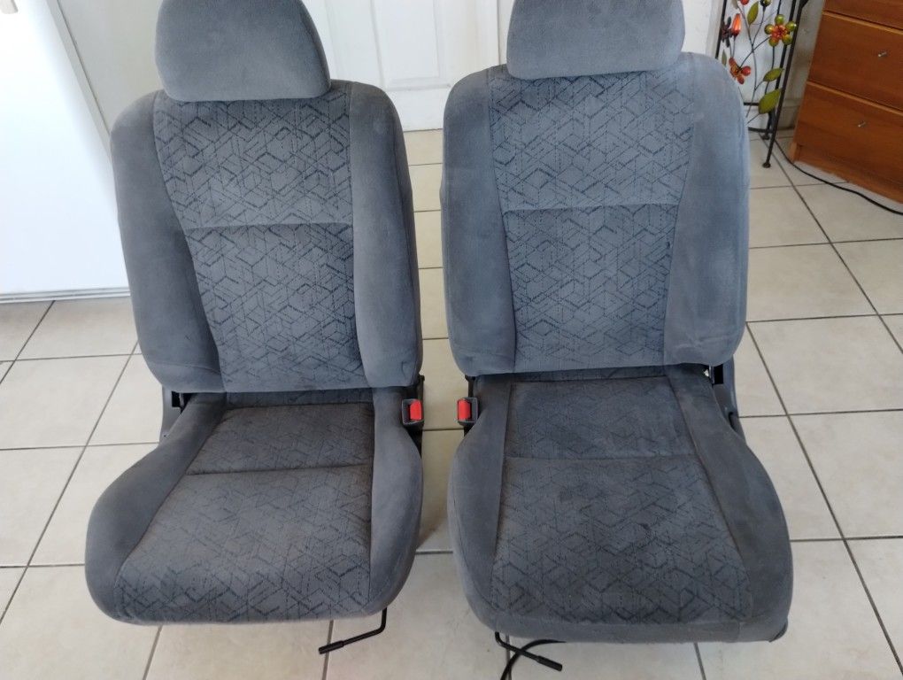 Honda Civic Parts Front Seats