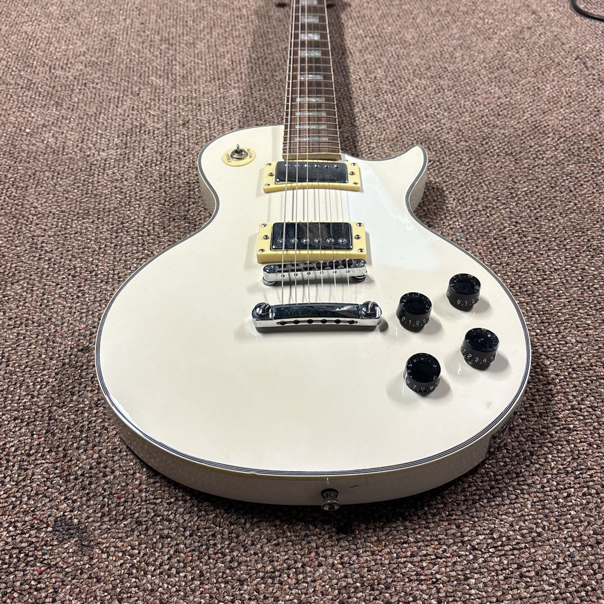 Electric Guitar