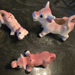 Vintage Cow Creamer & Salt & Pepper Shaker 