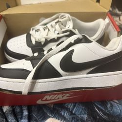 Nike Dunk Low