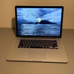 MacBook Pro. Late 2015. I7