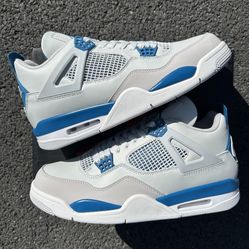 Jordan 4 Retro Military Blue (2024)
