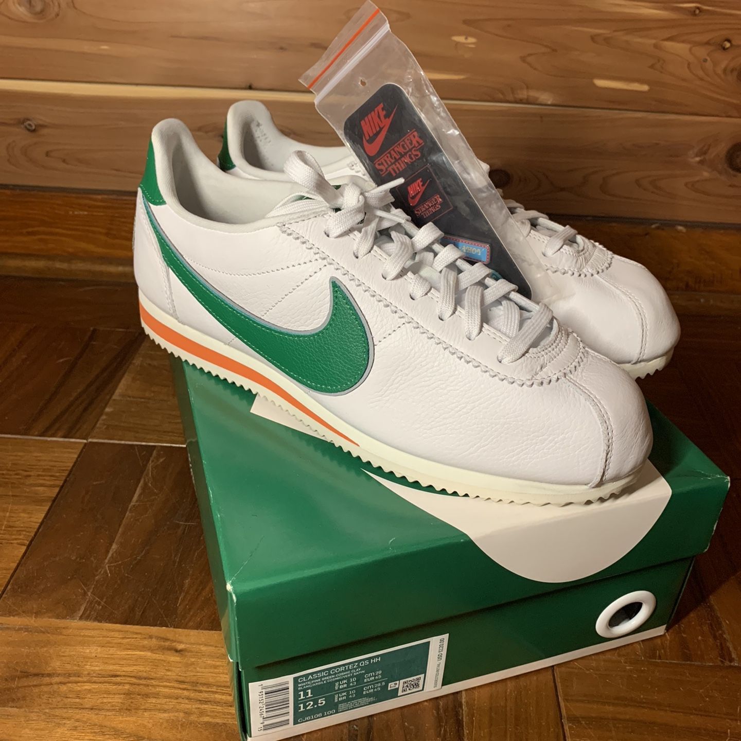 Nike Cortez Stranger Things for Sale in Valparaiso, IN - OfferUp