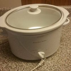 Hamilton Beach Proctor Silex 33275 3 Quart Electric Oval Slow Cooker