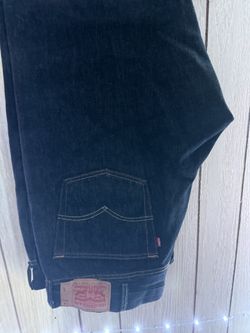 Size 44x32 Levi 501’s