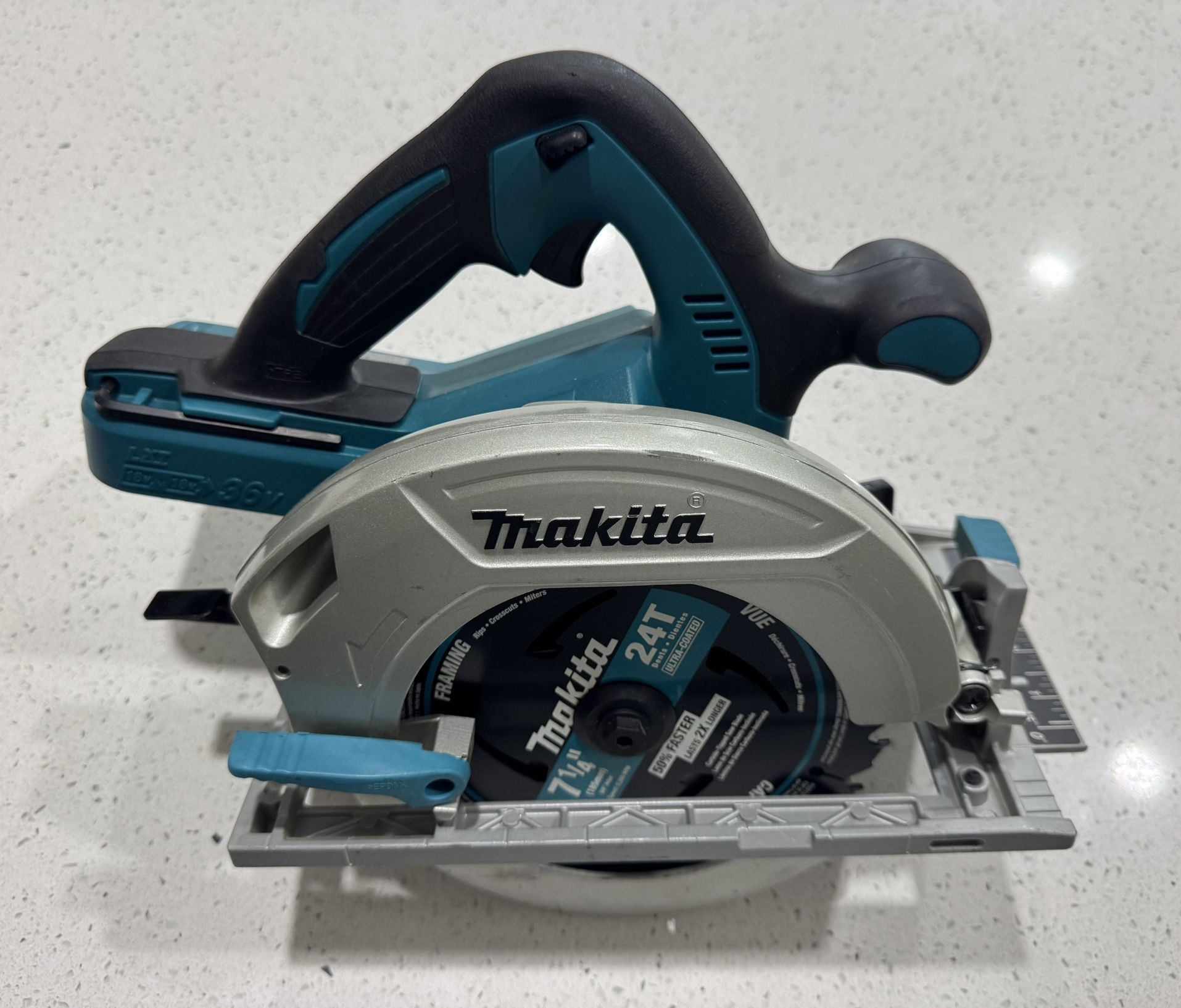 Makita 7 1/4 36V Circular Saw Tool Only